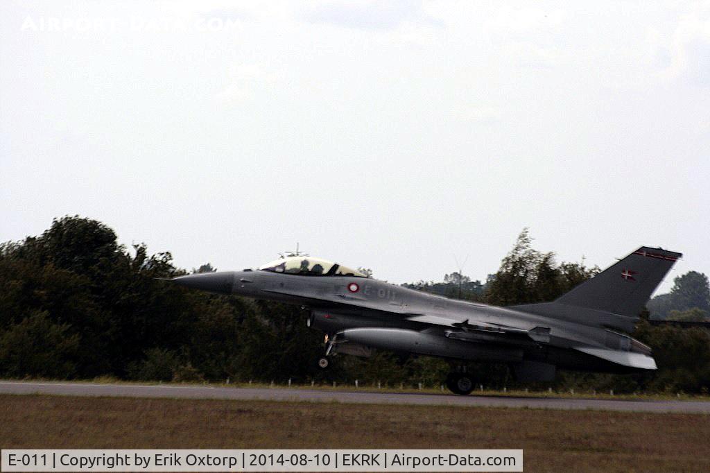 E-011, SABCA F-16A Fighting Falcon C/N 61-604, E-011 in RKE