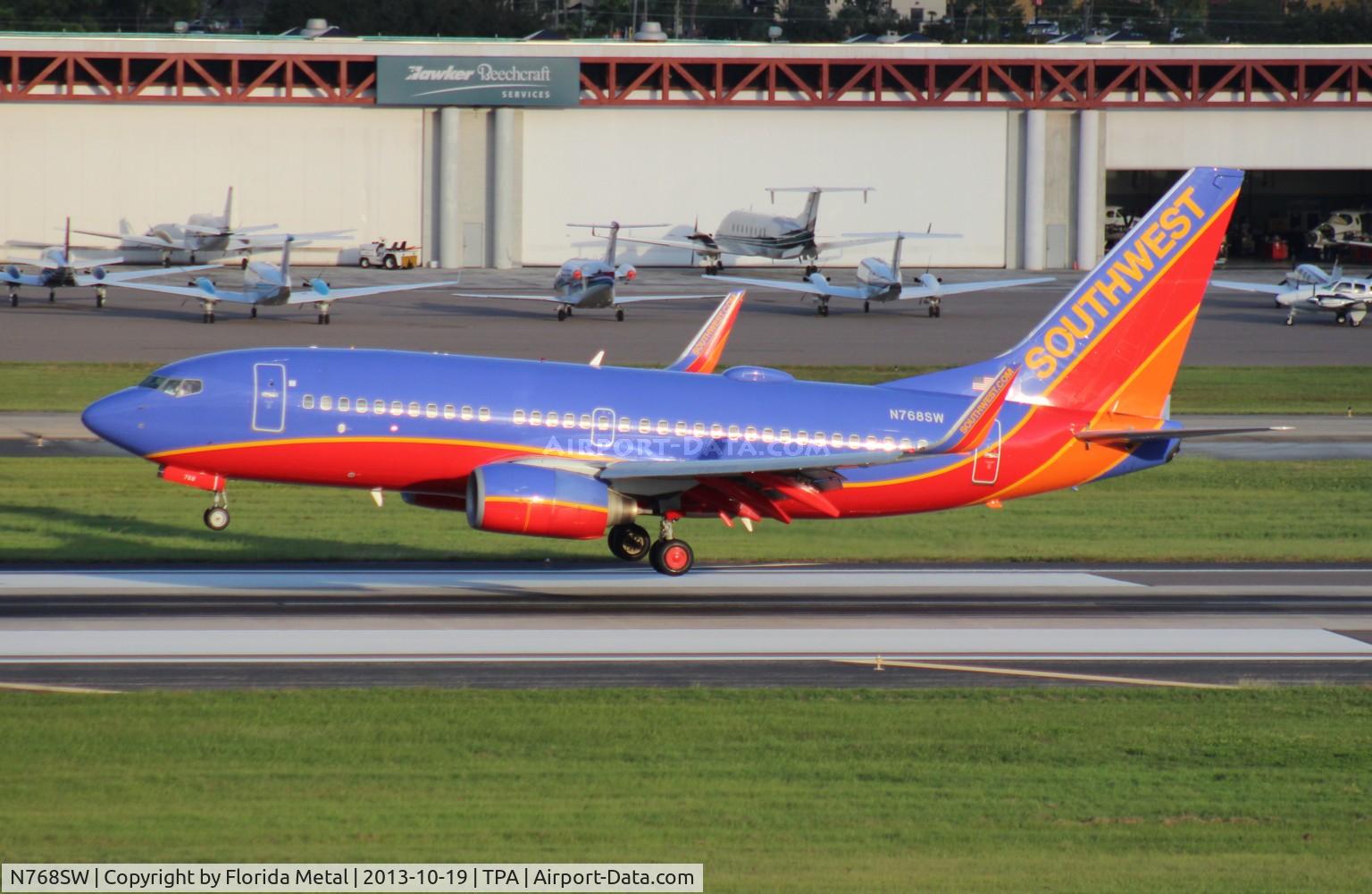 N768SW, 2000 Boeing 737-7H4 C/N 30587, Southwest 737-700