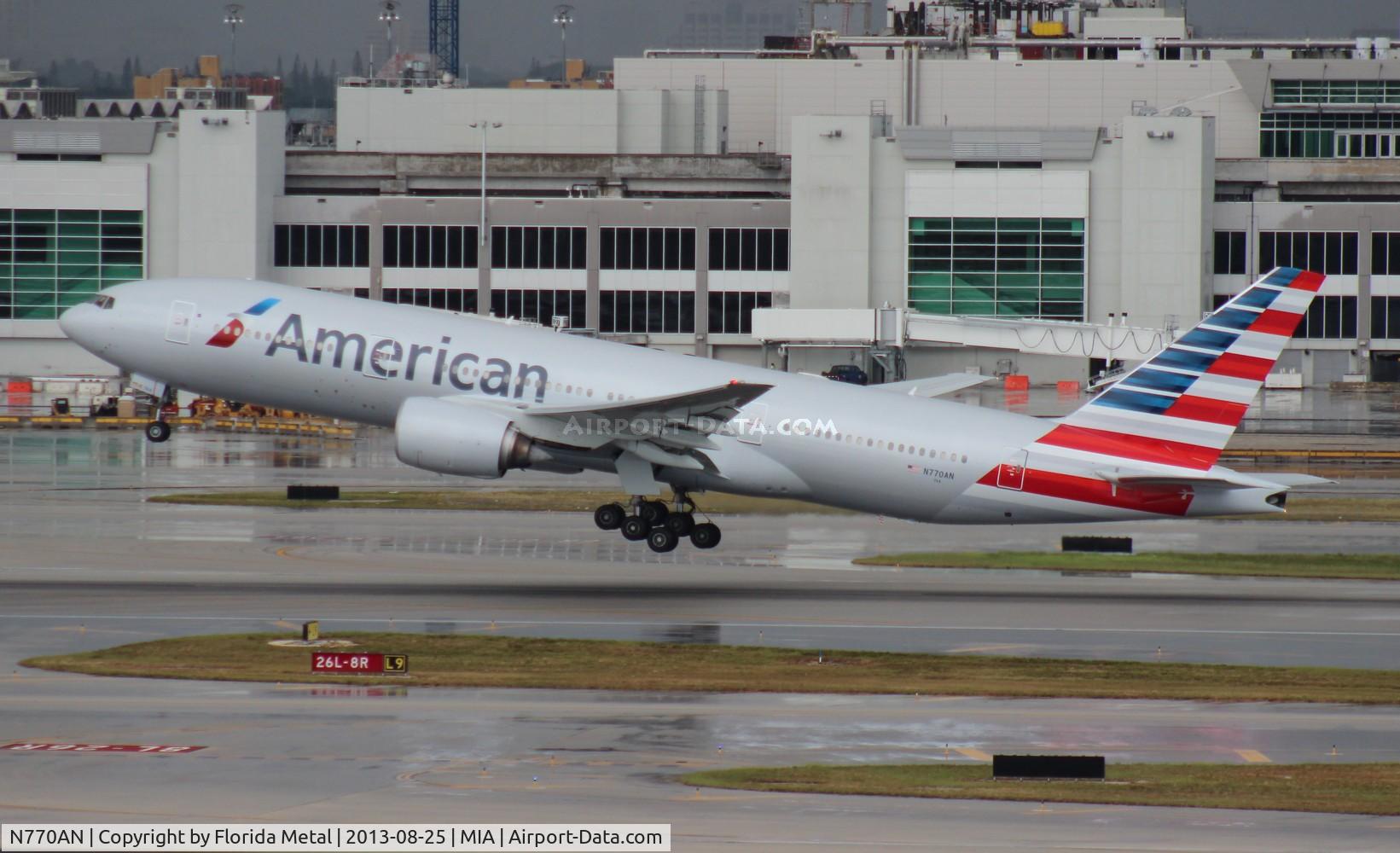 N770AN, 1999 Boeing 777-223 C/N 29578, American 777-200