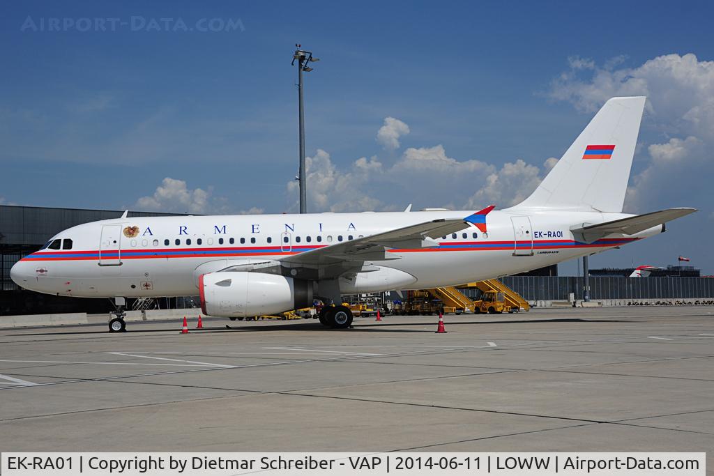 EK-RA01, 1998 Airbus A319-132 C/N 0913, Armenia Airbus 319