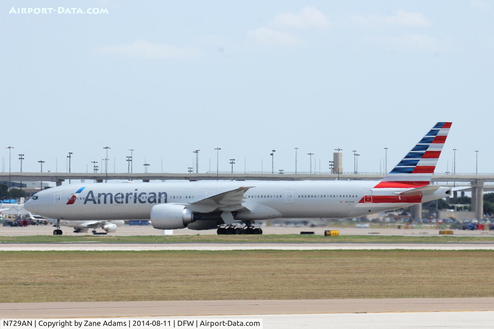 N729AN, 2014 Boeing 777-323/ER C/N 33127, American Airlines' new 777-300 at DFW Airport