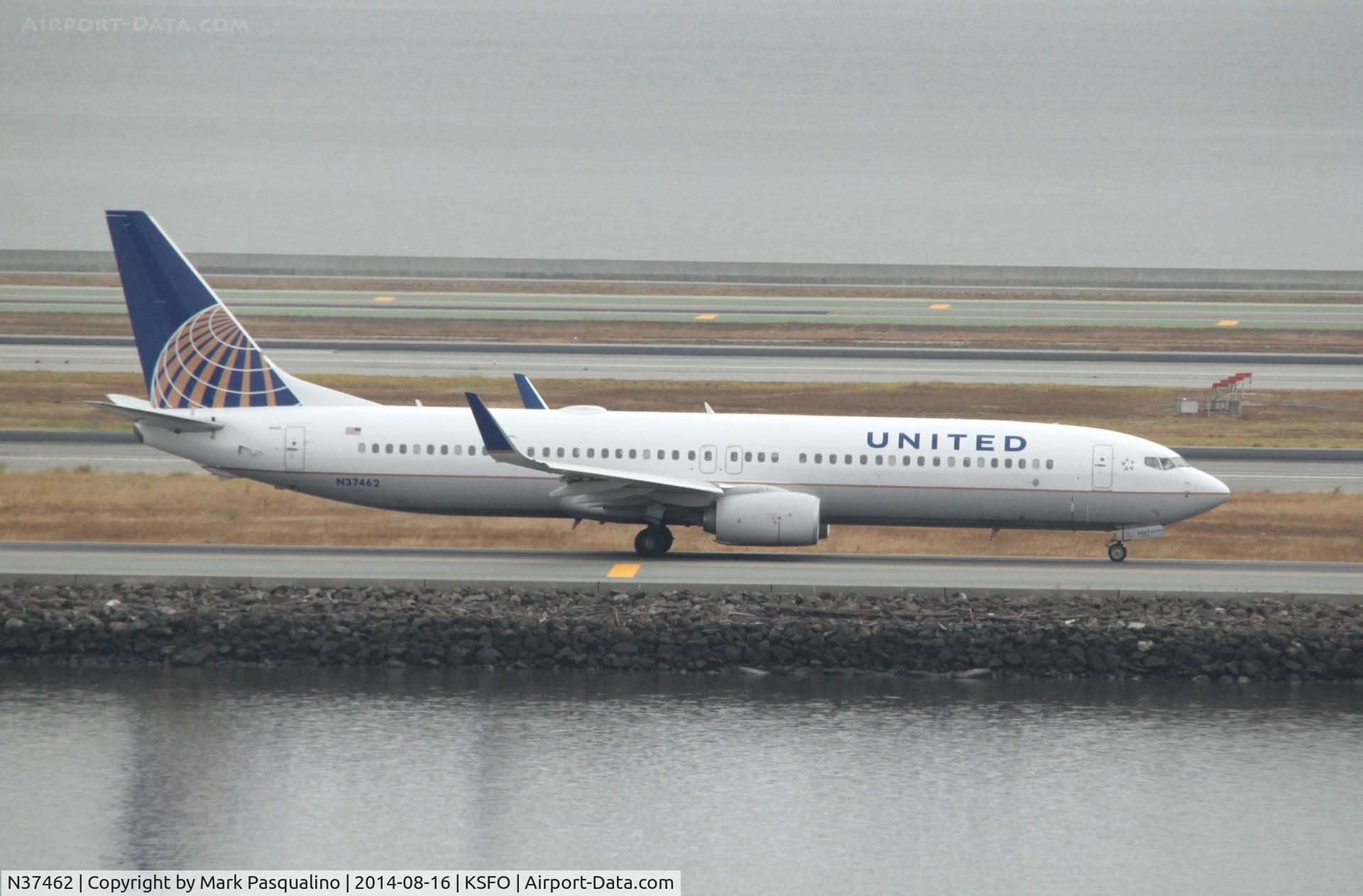 N37462, 2012 Boeing 737-924/ER C/N 37207, Boeing 737-900ER