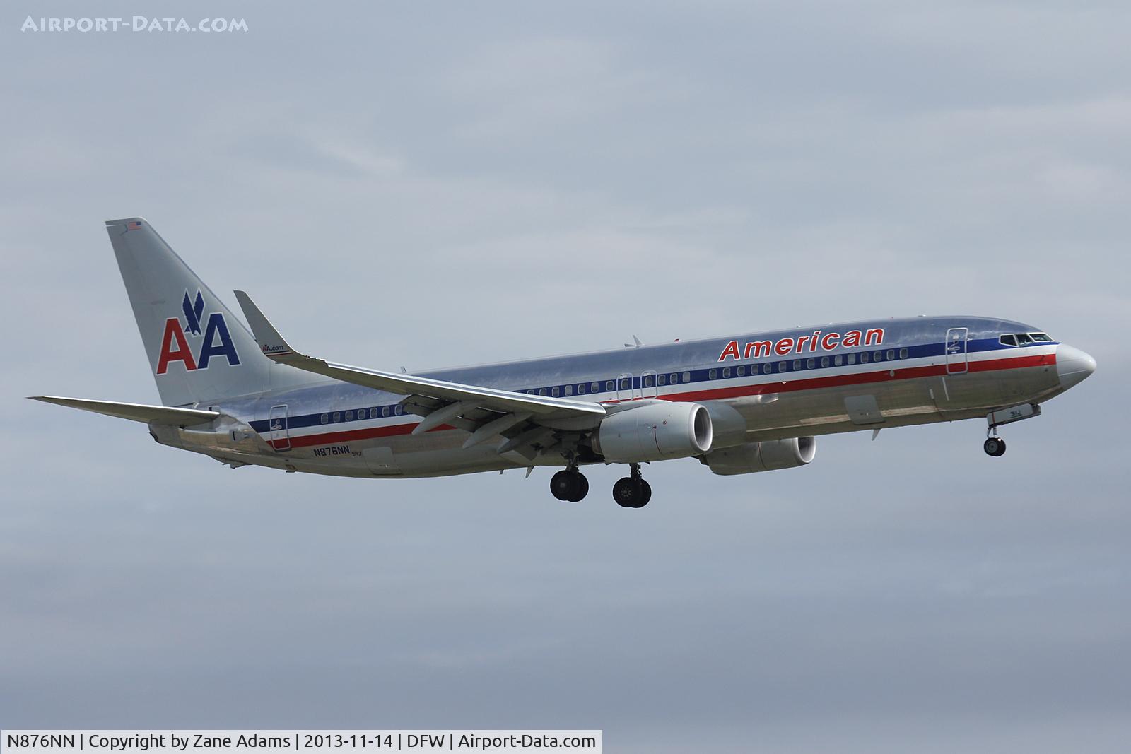 N876NN, 2011 Boeing 737-823 C/N 40767, At DFW Airport
