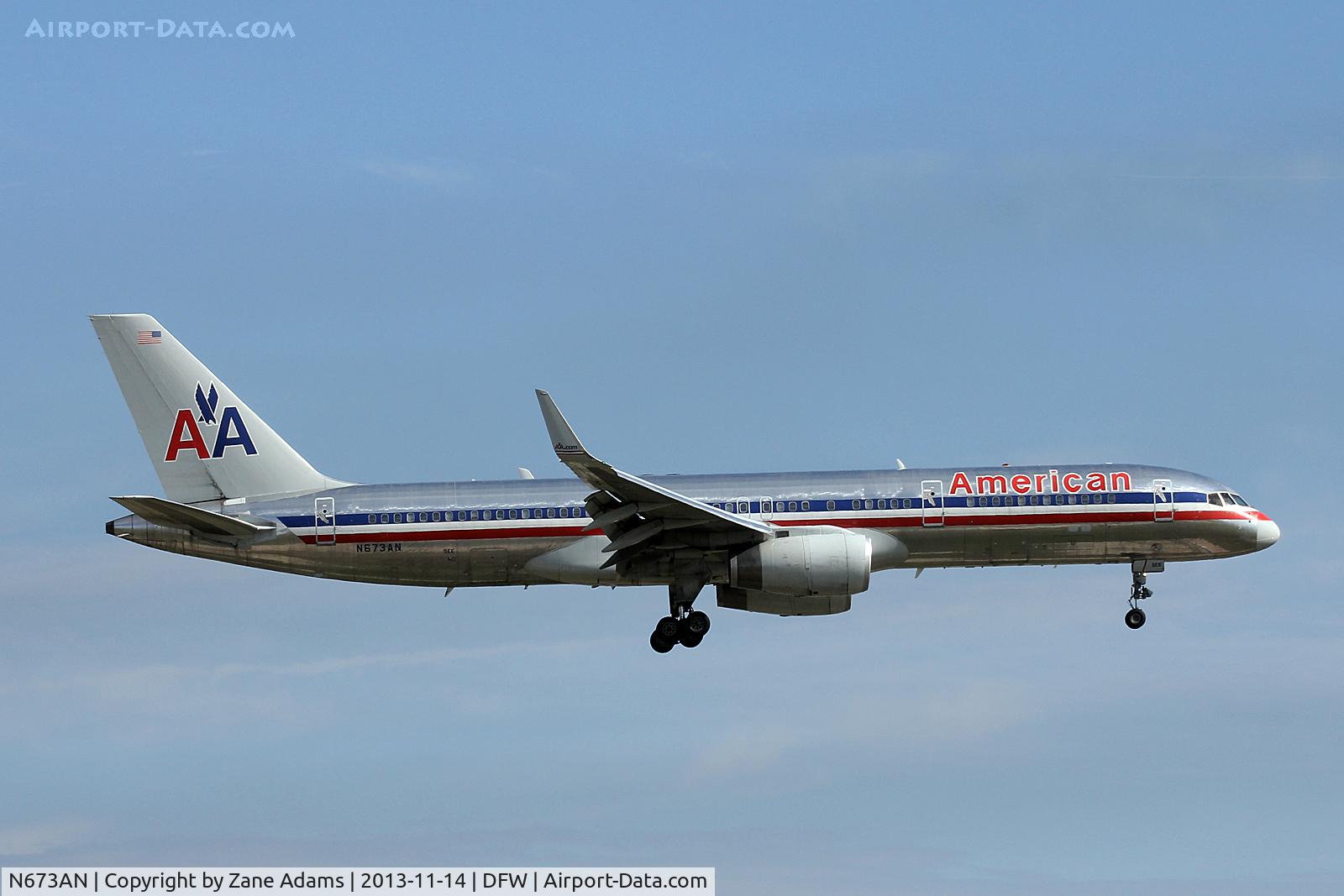 N673AN, 1998 Boeing 757-223 C/N 29423, At DFW Airport