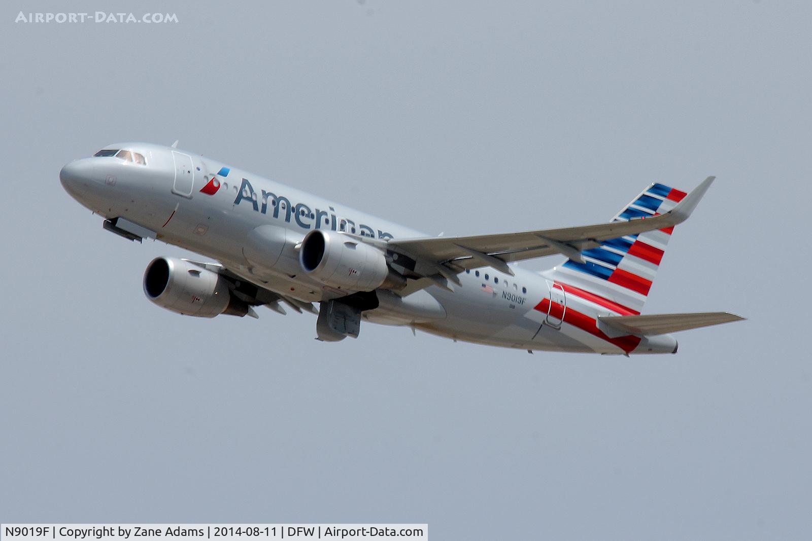 N9019F, 2014 Airbus A319-115 C/N 6154, New American Airlines Airbus at DFW Airport