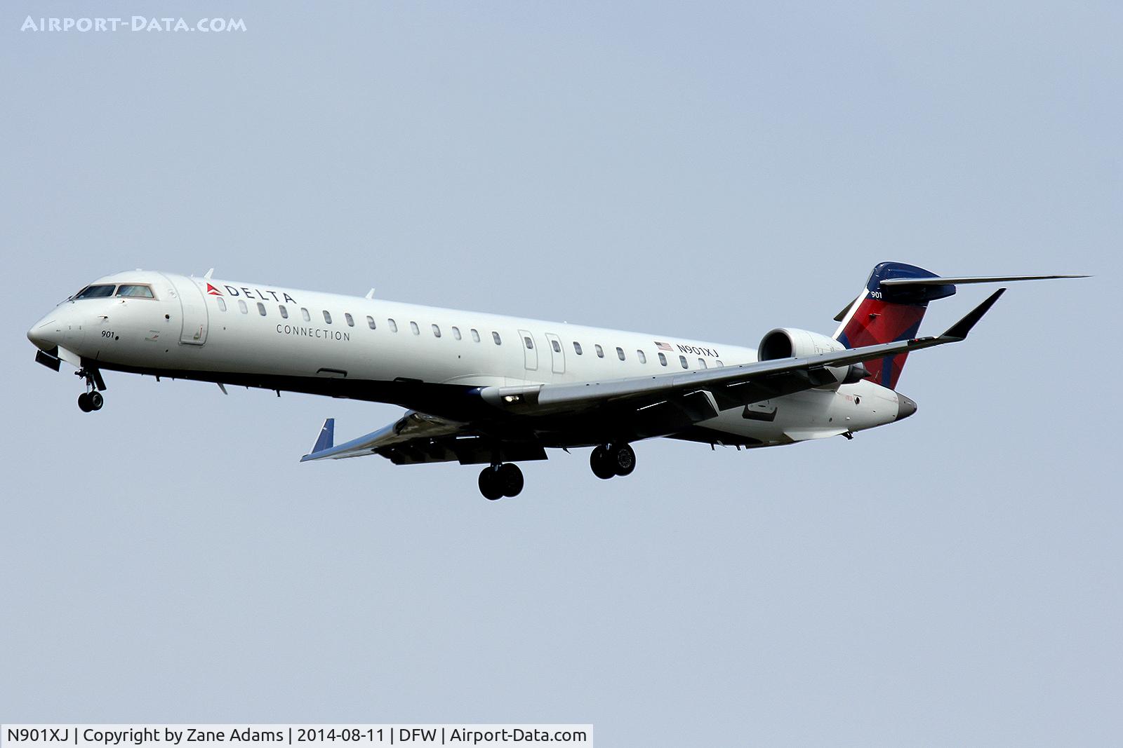 N901XJ, 2007 Bombardier CRJ-900ER (CL-600-2D24) C/N 15130, At DFW Airport