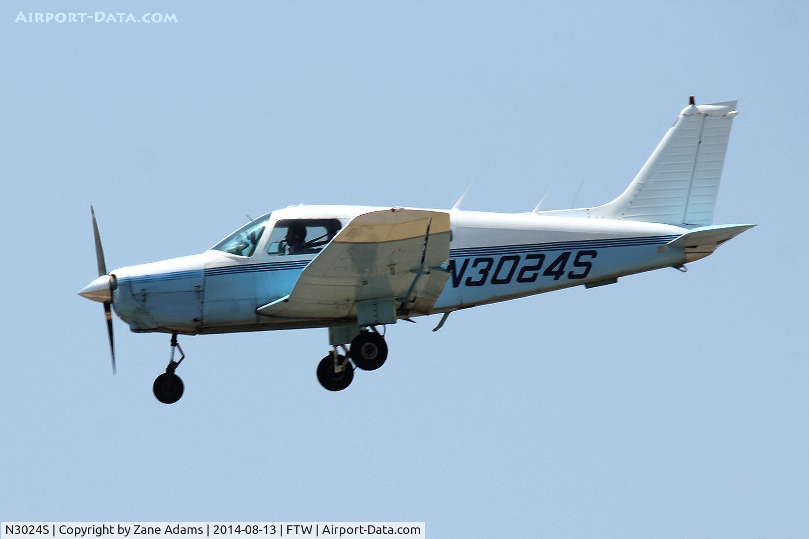 N3024S, 1979 Piper PA-28-161 C/N 28-7916297, At Fort Worth Meacham Field