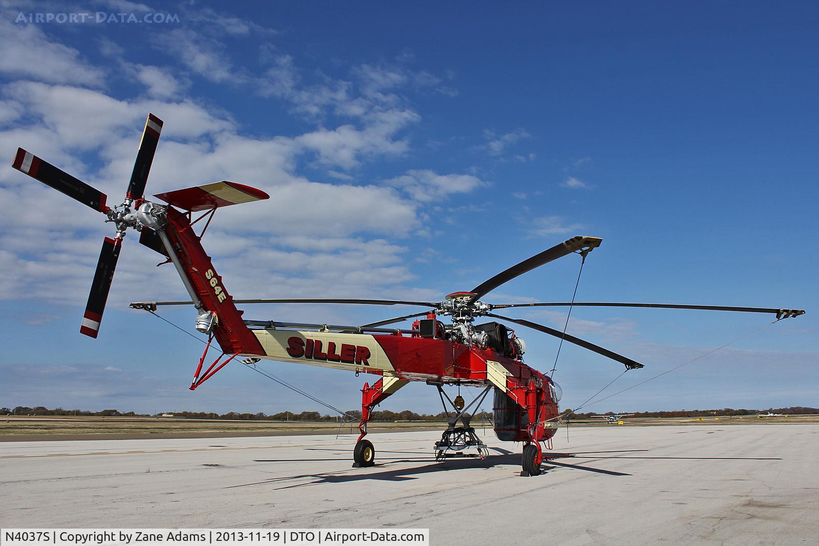 N4037S, 1975 Sikorsky S-64E C/N 64101, At Denton Municipal