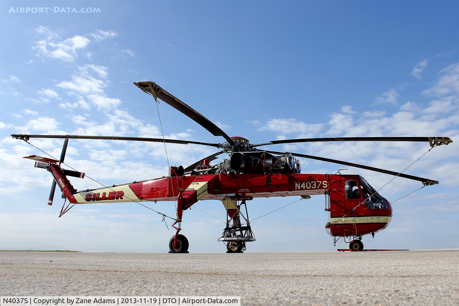 N4037S, 1975 Sikorsky S-64E C/N 64101, At Denton Municipal