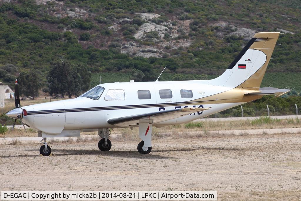 D-EGAC, Piper PA-46-350P Malibu Mirage C/N 46-36305, Parked