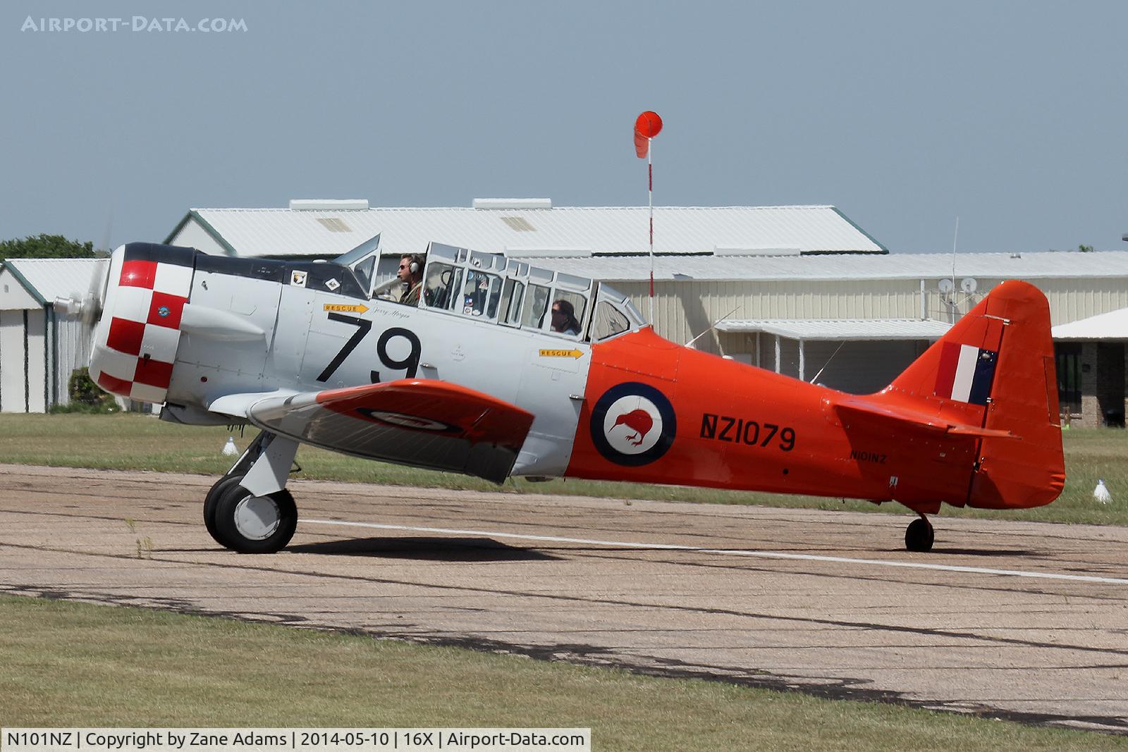 N101NZ, 1944 North American AT-6D Texan C/N 88-15611, At the Propwash Party fly-in 2014