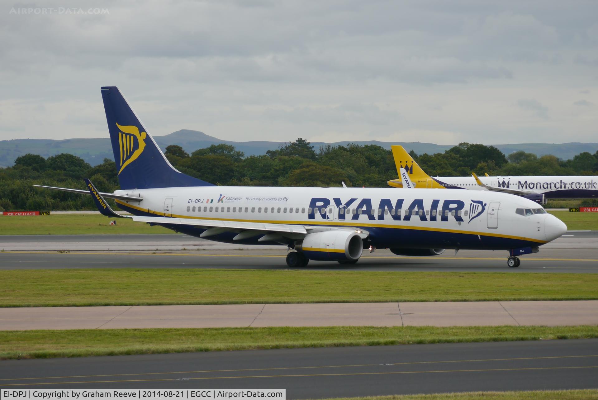EI-DPJ, 2007 Boeing 737-8AS C/N 33609, Just landed.