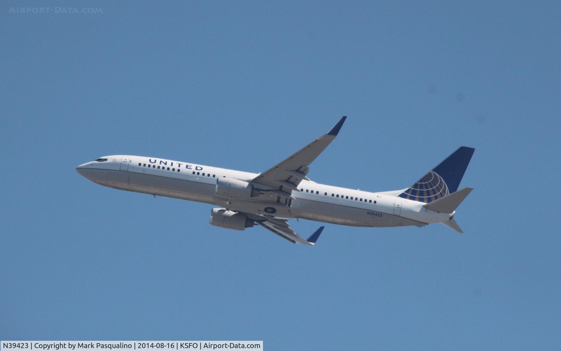 N39423, 2008 Boeing 737-924/ER C/N 32829, Boeing 737-900ER
