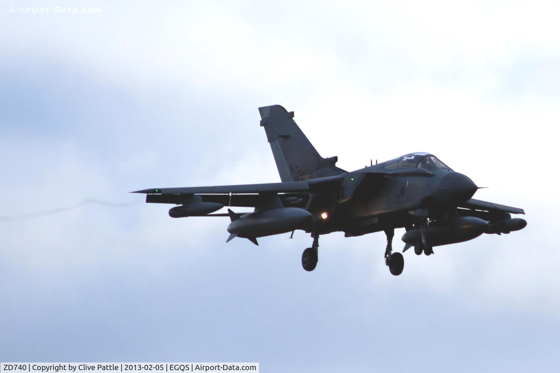ZD740, 1984 Panavia Tornado GR.4 C/N 360/BS124/3166, Landing at Lossiemouth