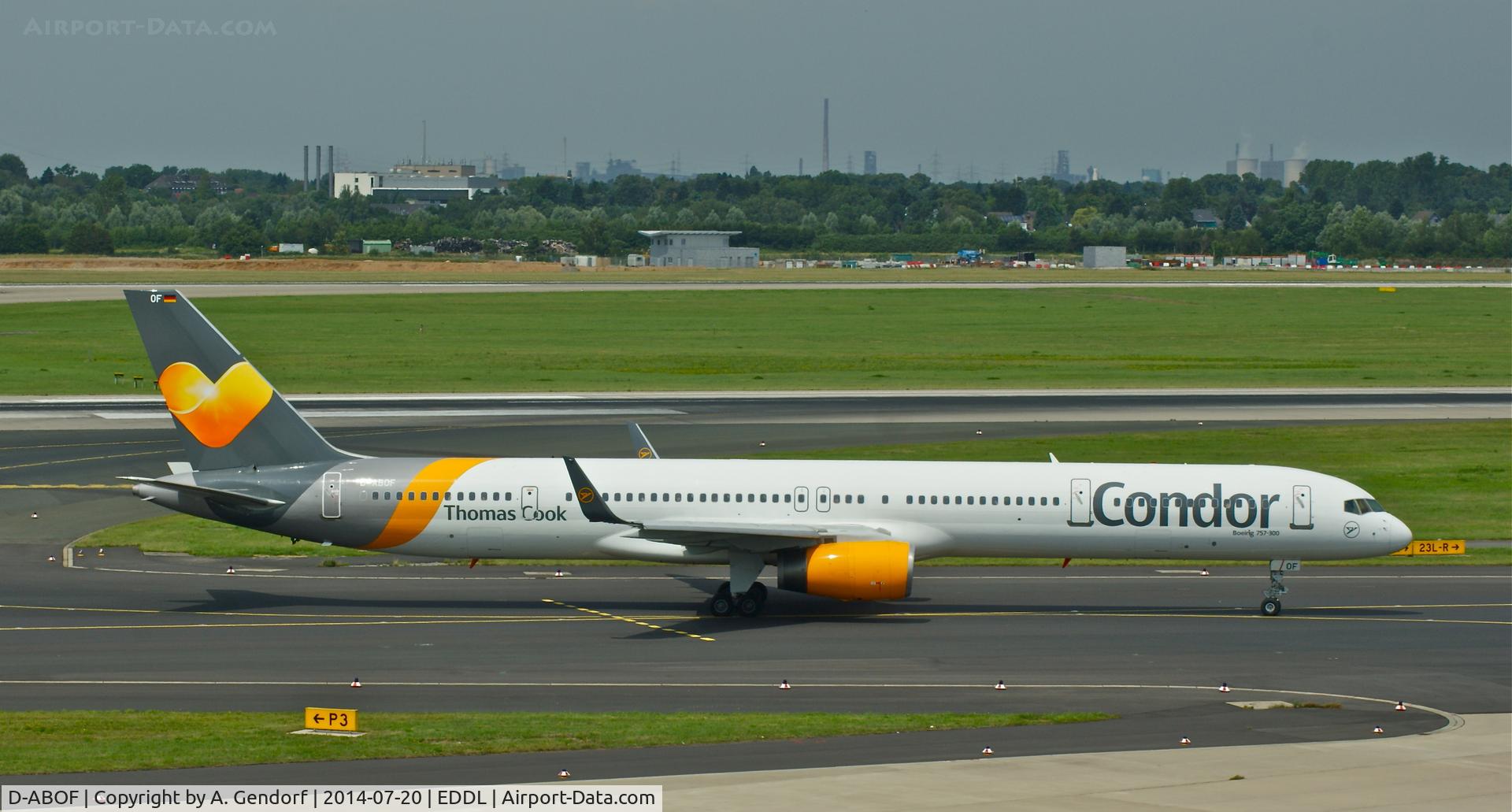 D-ABOF, 1999 Boeing 757-330 C/N 29013, Condor, is here taxiing at Düsseldorf Int'l(EDDL)