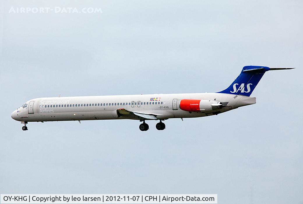 OY-KHG, 1988 McDonnell Douglas MD-82 (DC-9-82) C/N 49613, Copenhagen Kastrup app to R-22L
7.11.12