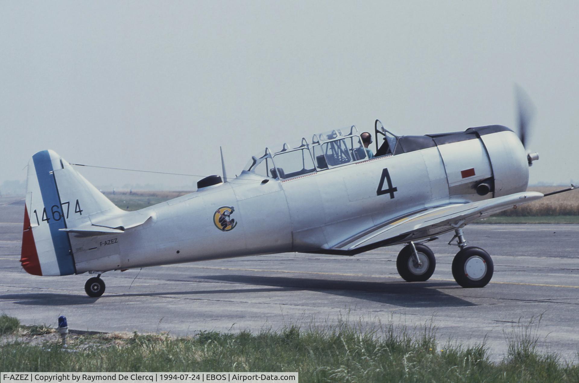 F-AZEZ, 1951 North American T-6G Texan C/N 182-361, Airshow Ostend on 24-7-1994.