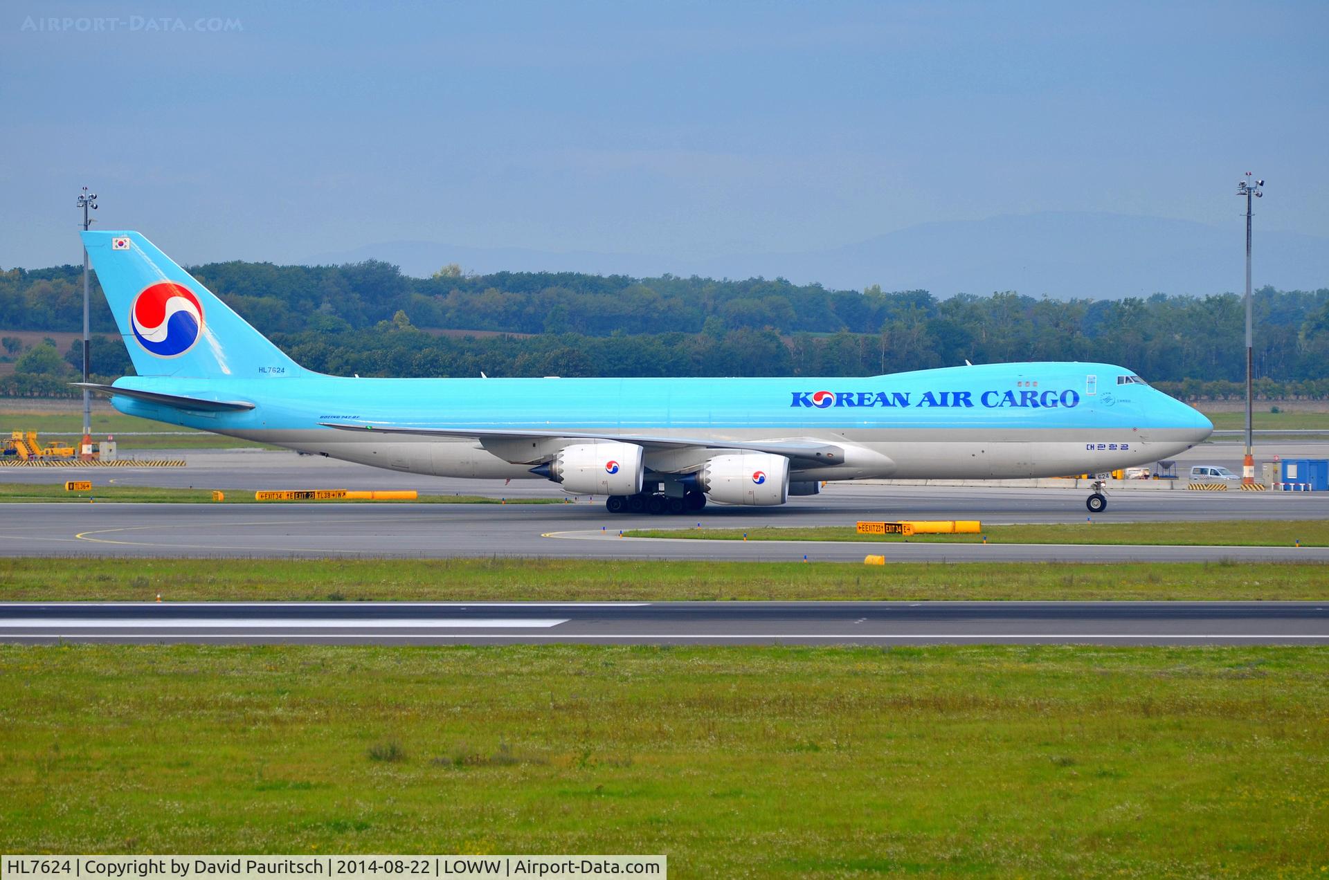 HL7624, 2013 Boeing 747-8B5F C/N 37656, Inaugural 747-8F flight of Korean!