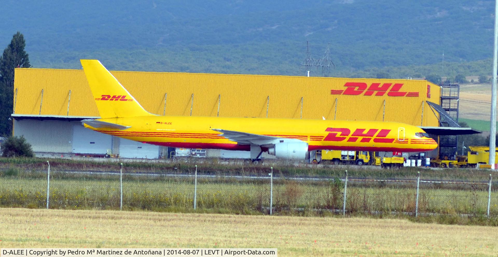 D-ALEE, 1984 Boeing 757-236/SF C/N 22183, Aeropuero Foronda-Vitoria-Gasteiz