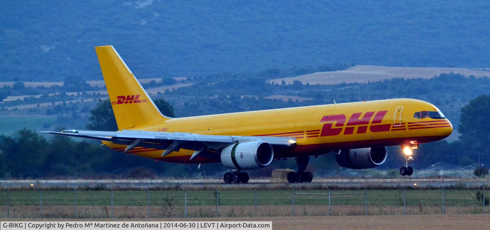 G-BIKG, 1983 Boeing 757-236/SF C/N 22178, Aeropuero Foronda-Vitoria-Gasteiz