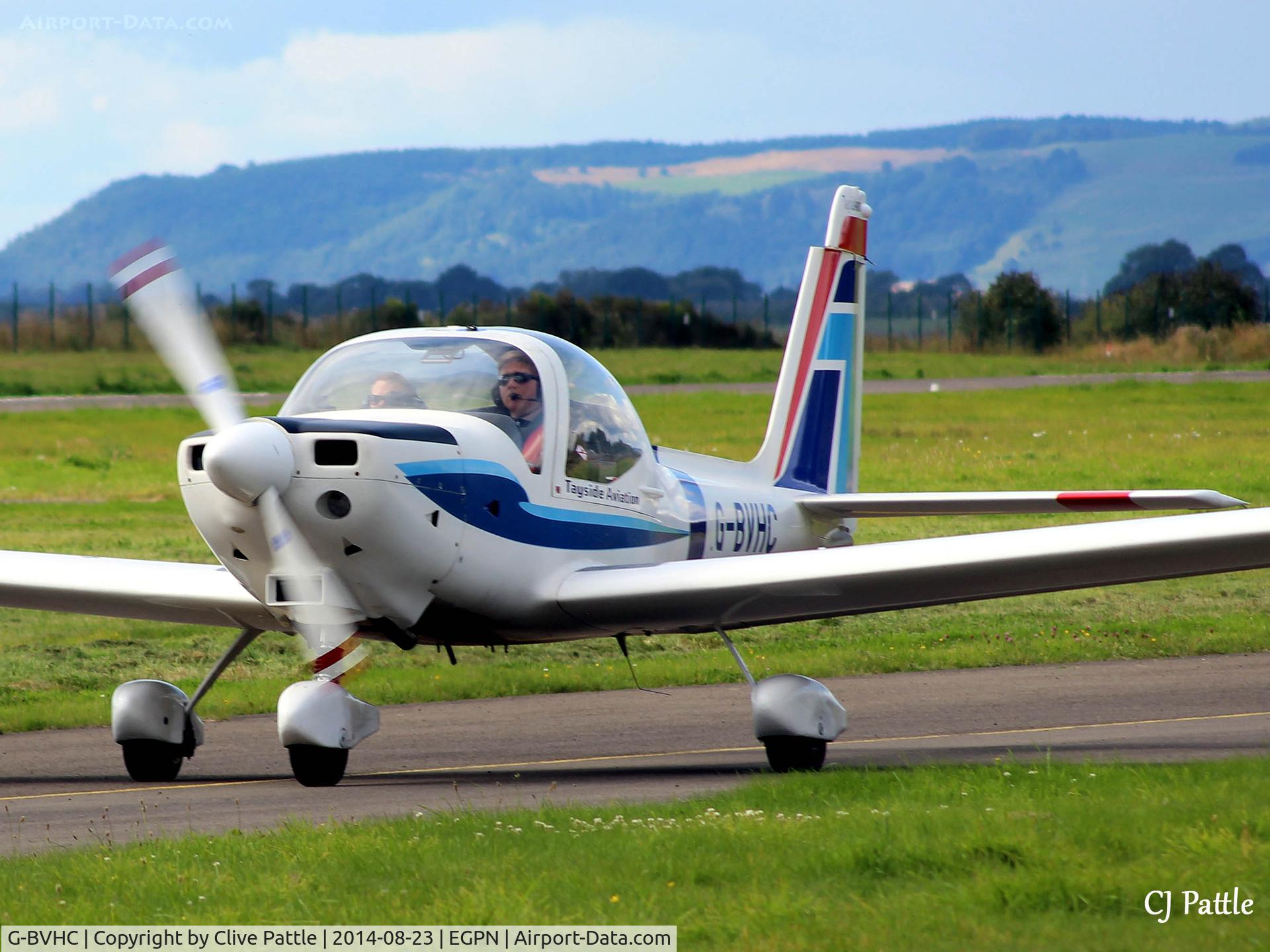 G-BVHC, 1994 Grob G-115D-2 C/N 82005, Tayside Aviation Grob Heron 'HC taxies in at Dundee Riverside EGPN after another training flight.