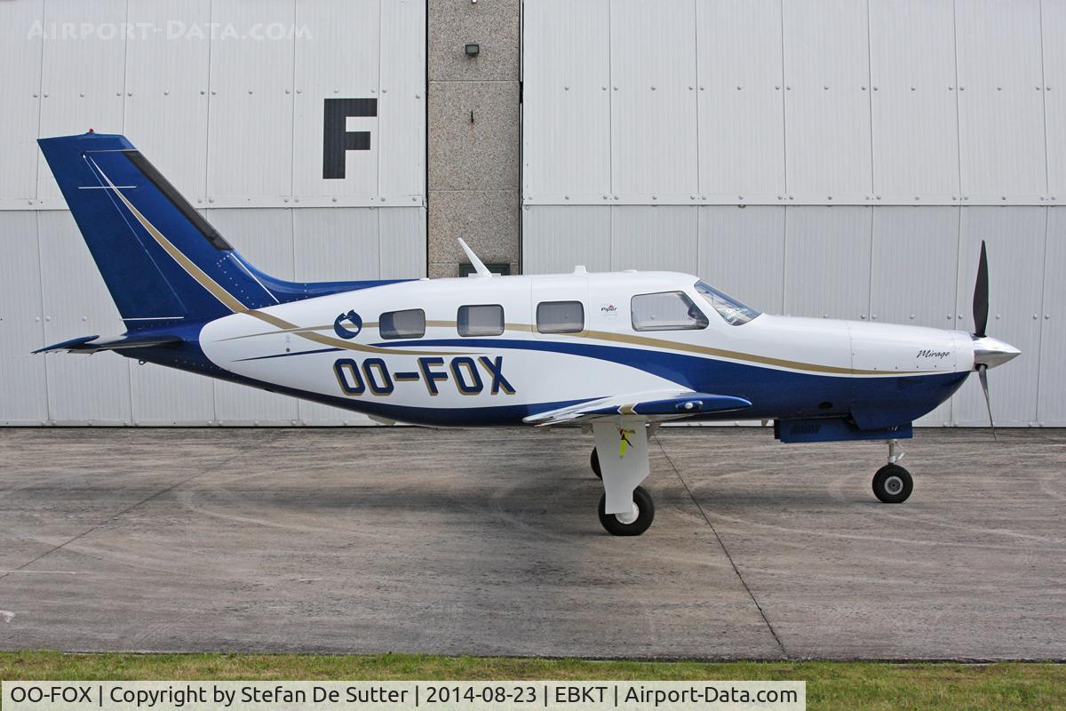 OO-FOX, 2012 Piper PA-46-350P Malibu Mirage C/N 46-36570, Ready for departure.