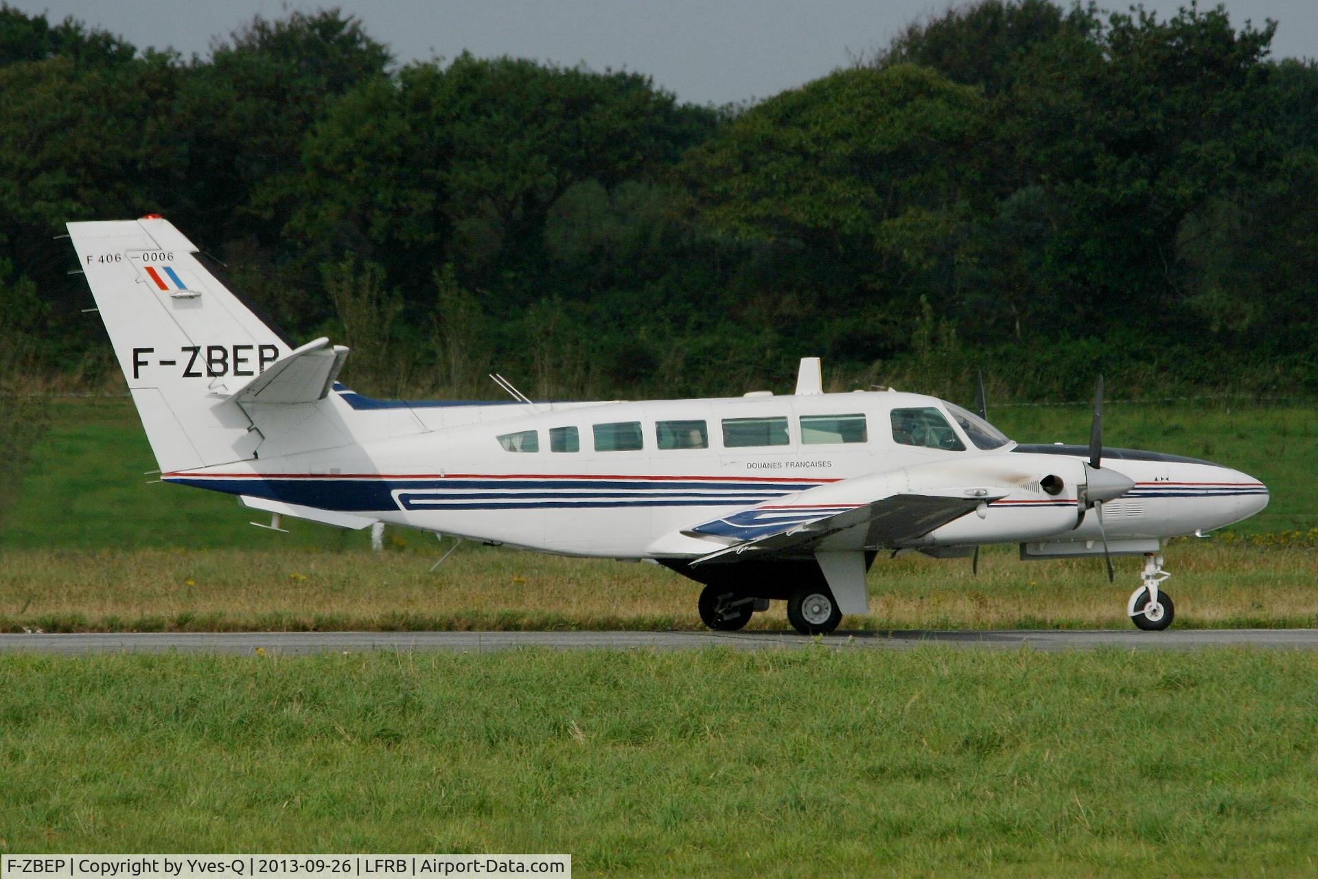 F-ZBEP, 1985 Reims F406 Vigilant C/N F406-0006, Reims F406 Vigilant Caravan II, Taxiing to holding point rwy 25L, Brest-Bretagne Airport (LFRB-BES)
