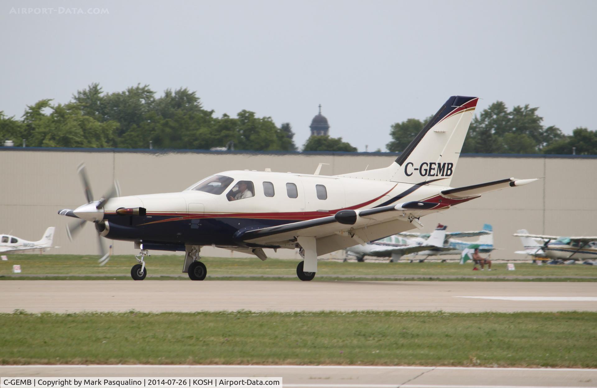 C-GEMB, 2003 Socata TBM-700 C/N 267, Socata TBM-700