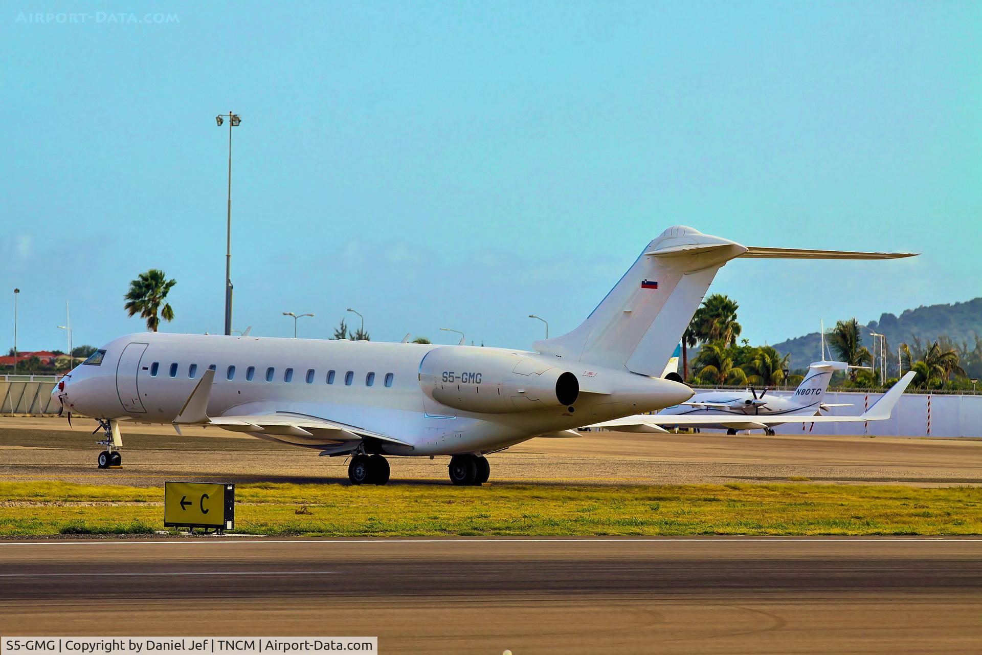 S5-GMG, 2010 Bombardier BD-700-1A10 Global Express C/N 9409, S5-GMG