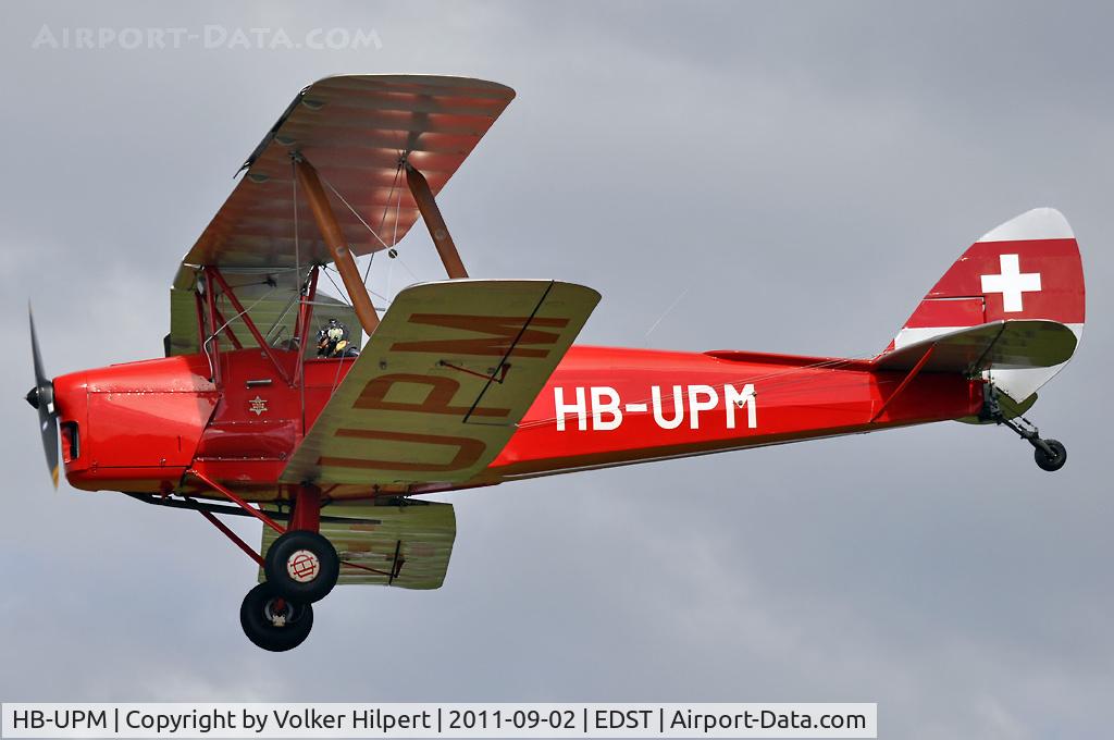 HB-UPM, 1942 De Havilland New Zealand DH-82A Tiger Moth C/N DHNZ135, at hahnweide