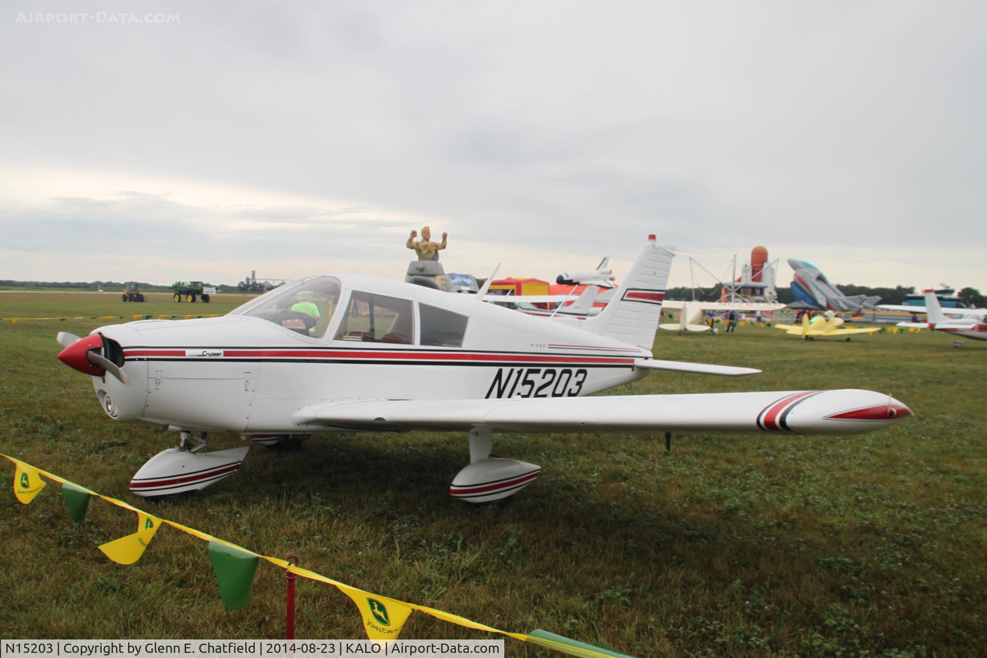N15203, 1972 Piper PA-28-140 C/N 28-7325012, At the air show
