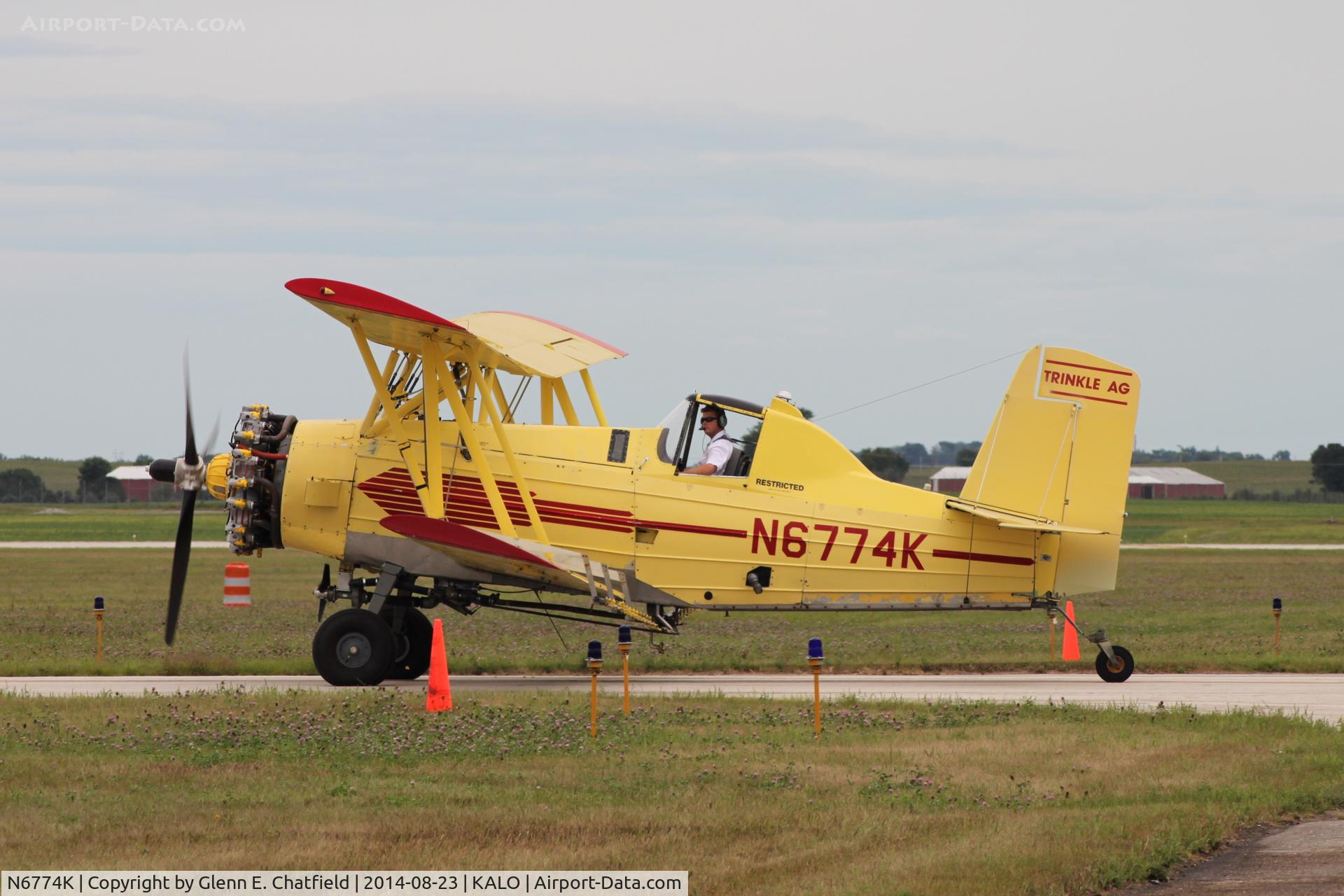 N6774K, 1978 Grumman-Schweizer G-164B C/N 463B, Taxiing for aerial demonstration at the air show