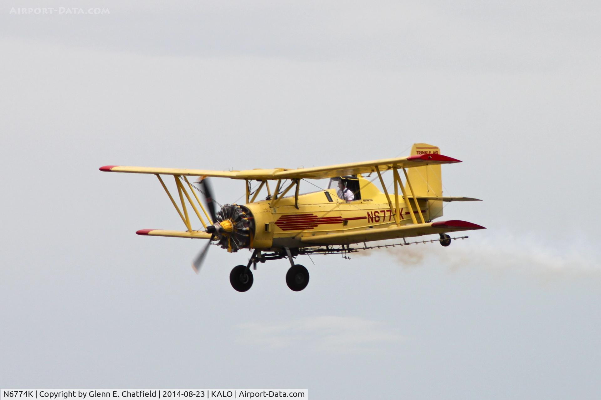 N6774K, 1978 Grumman-Schweizer G-164B C/N 463B, Aerial application demonstration at the air show