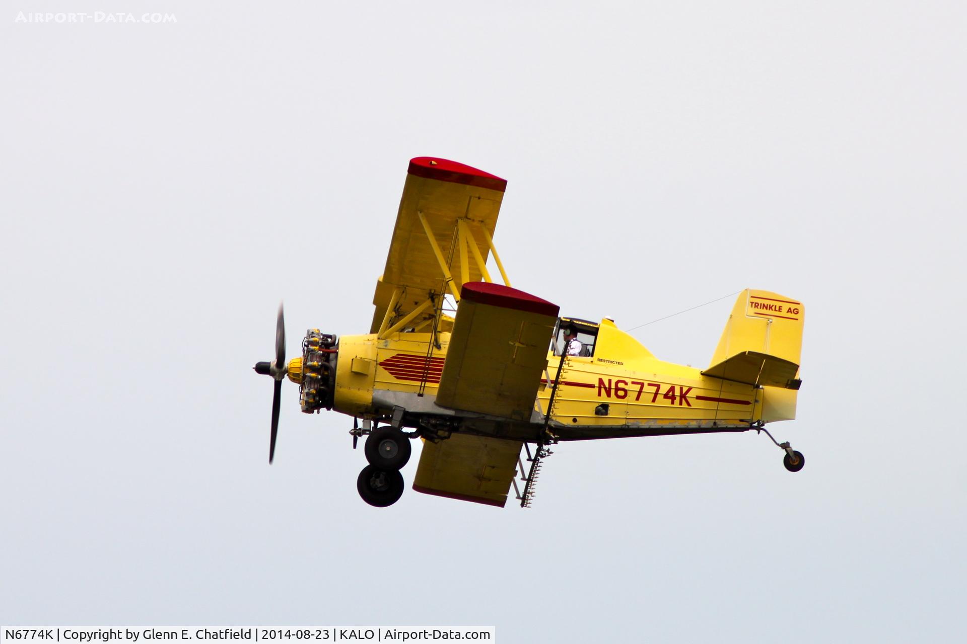N6774K, 1978 Grumman-Schweizer G-164B C/N 463B, Aerial application demonstration at the air show