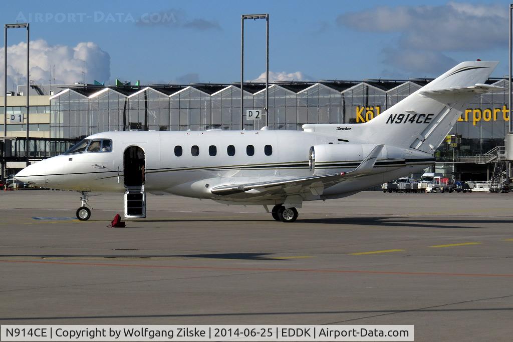 N914CE, 2007 Hawker 850XP C/N 258841, visitor