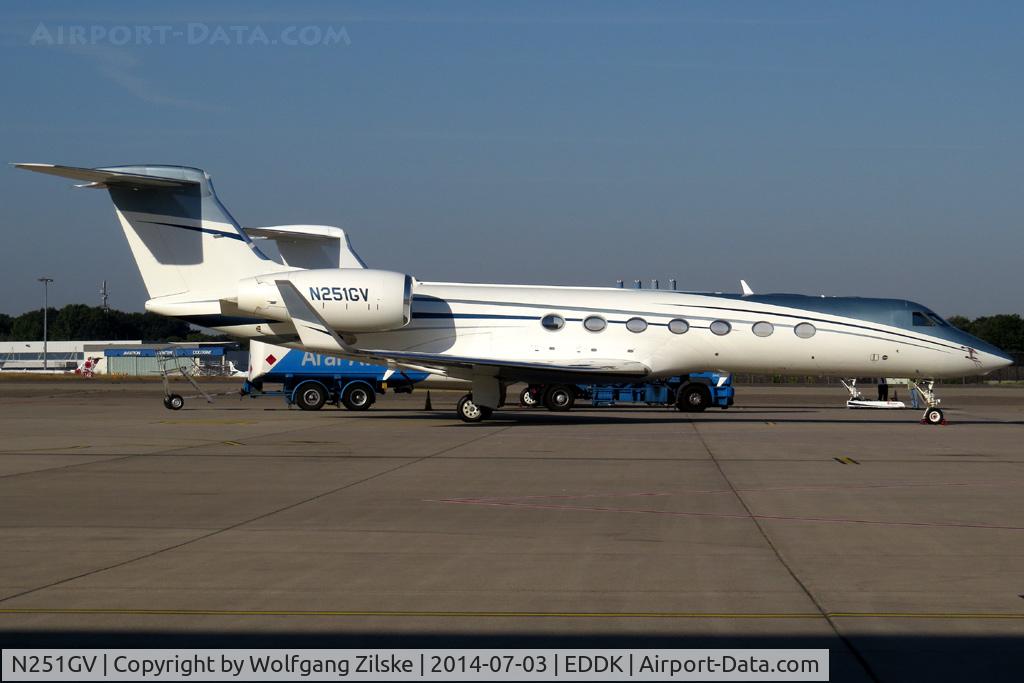 N251GV, Gulfstream Aerospace GV-SP (G550) C/N 5251, visitor