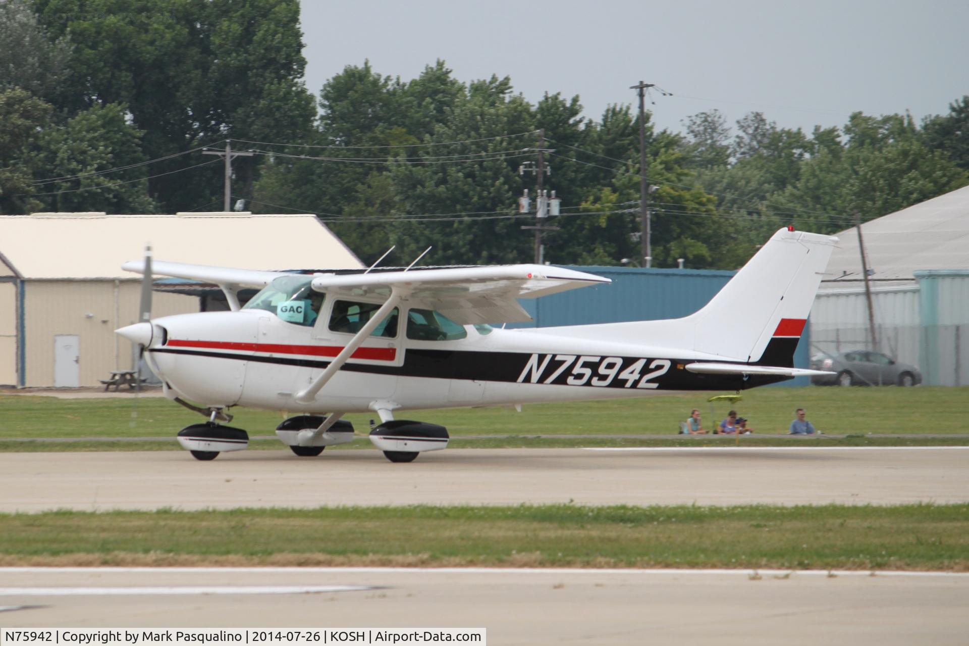 N75942, 1976 Cessna 172N C/N 17268058, Cessna 172N