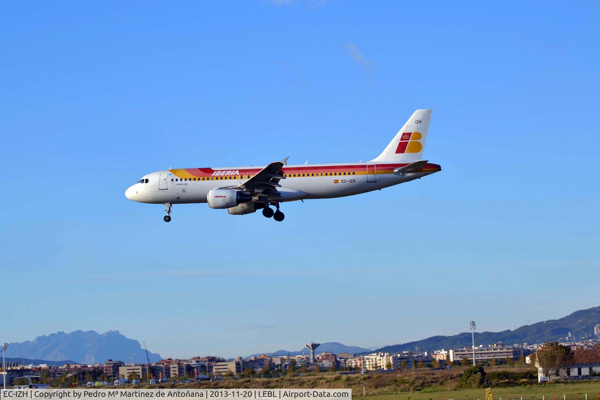EC-IZH, 2004 Airbus A320-214 C/N 2225, Aeropuerto El Prat Barcelona