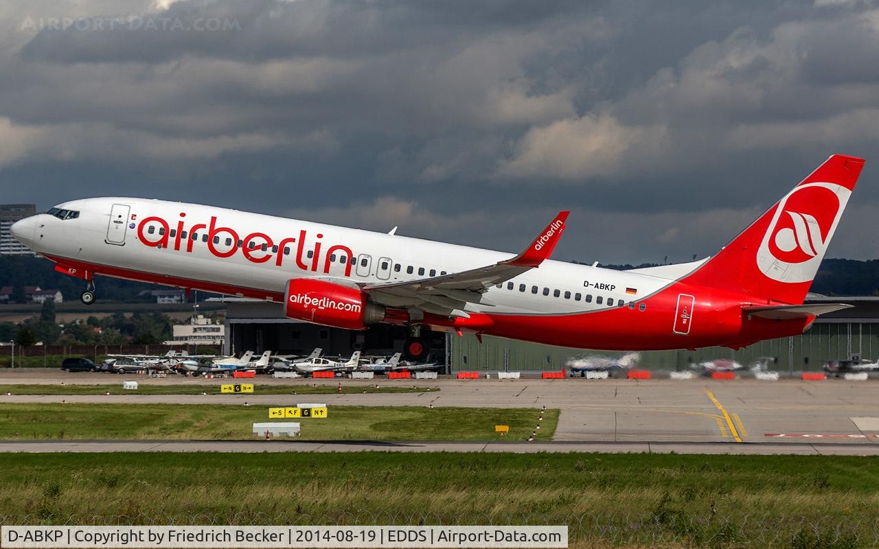 D-ABKP, 2010 Boeing 737-86J C/N 37758, departure from Stuttgart