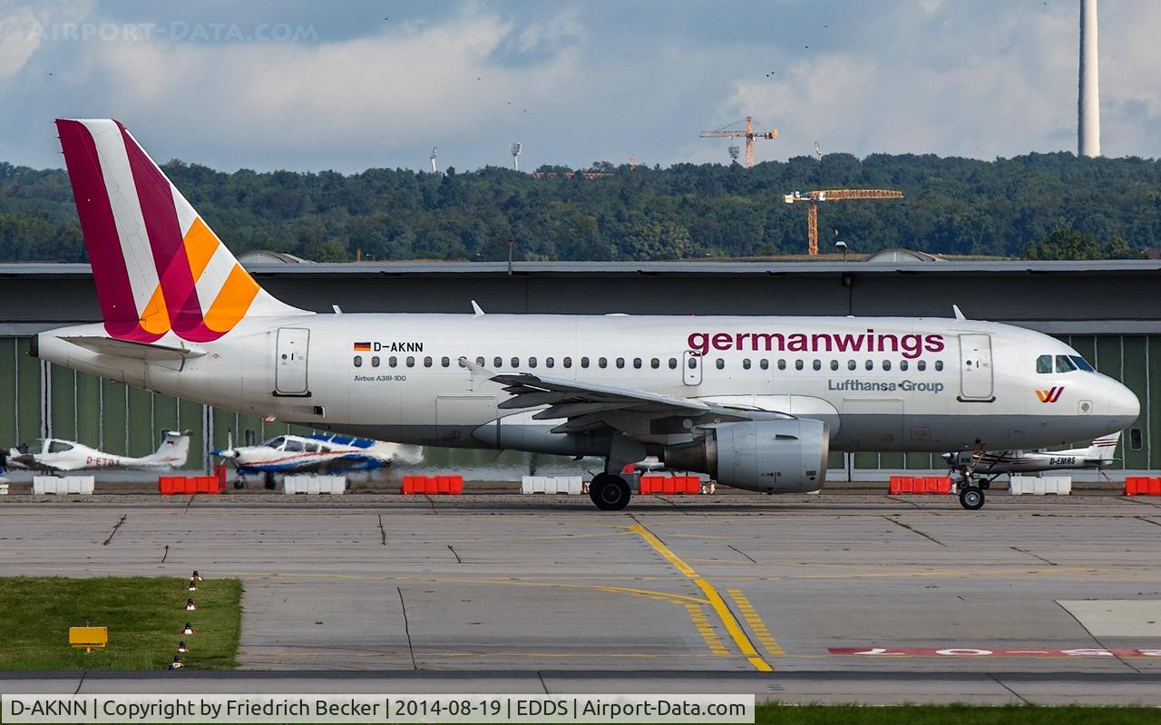 D-AKNN, 1999 Airbus A319-112 C/N 1136, taxying to the active