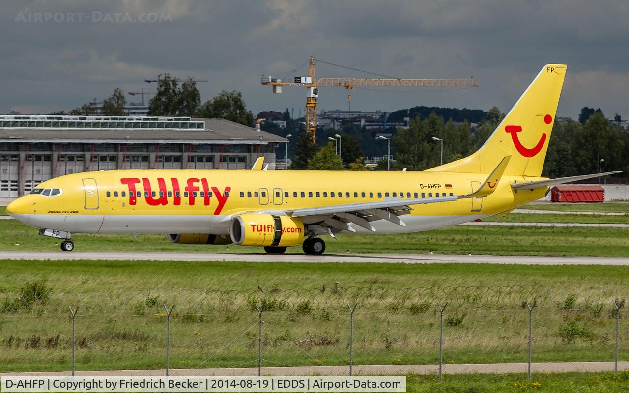 D-AHFP, 2000 Boeing 737-8K5 C/N 27988, decelerating after touchdown