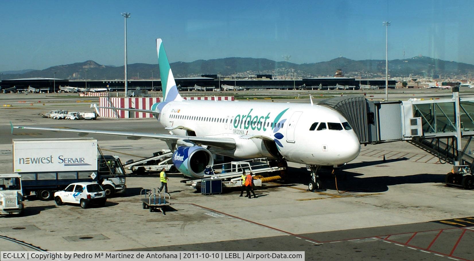 EC-LLX, 2011 Airbus A320-214 C/N 4735, Aeropuerto El Prat Barcelona