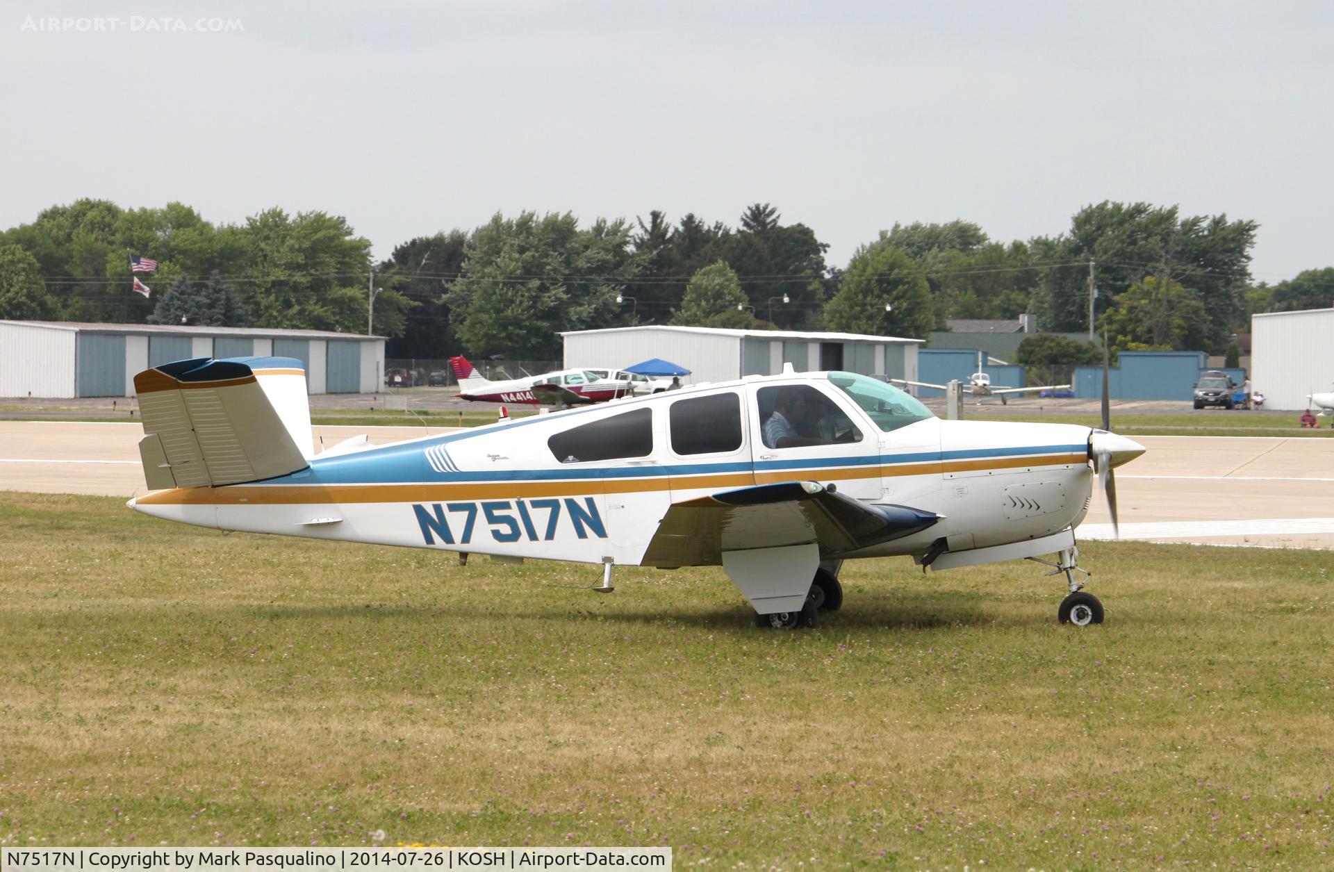 N7517N, 1968 Beech V35A Bonanza C/N D-8845, Beech V35A