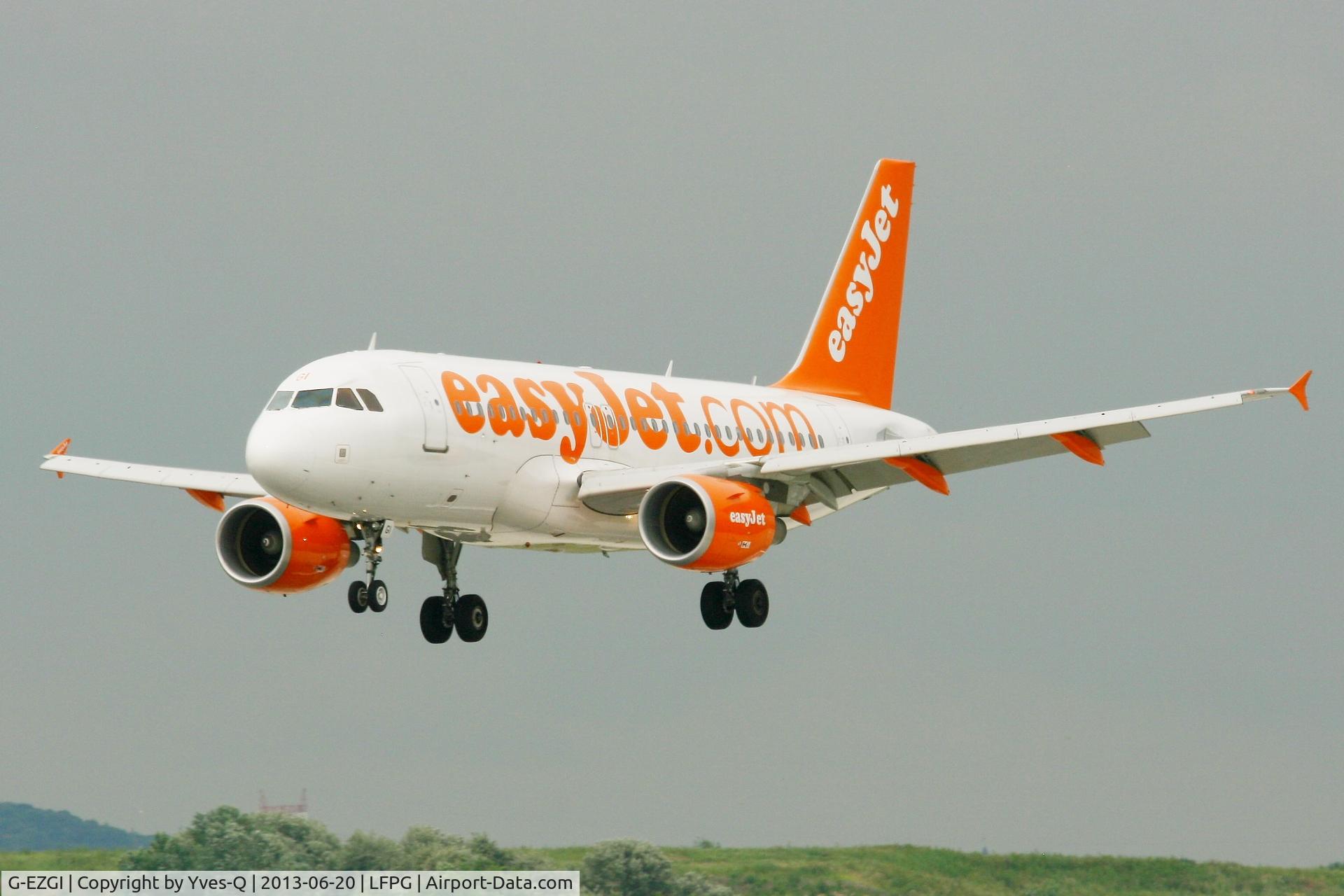 G-EZGI, 2011 Airbus A319-111 C/N 4693, Airbus A319-111, On final Rwy 26L, Roissy Charles De Gaulle Airport (LFPG-CDG)