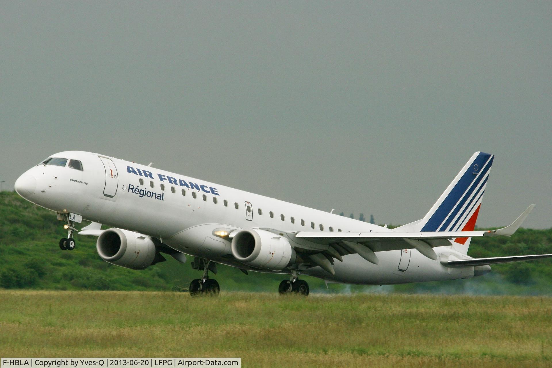 F-HBLA, 2007 Embraer 195LR (ERJ-190-200LR) C/N 19000051, Embraer ERJ-190AR, Landing Rwy 26L, Roissy Charles De Gaulle Airport (LFPG-CDG)