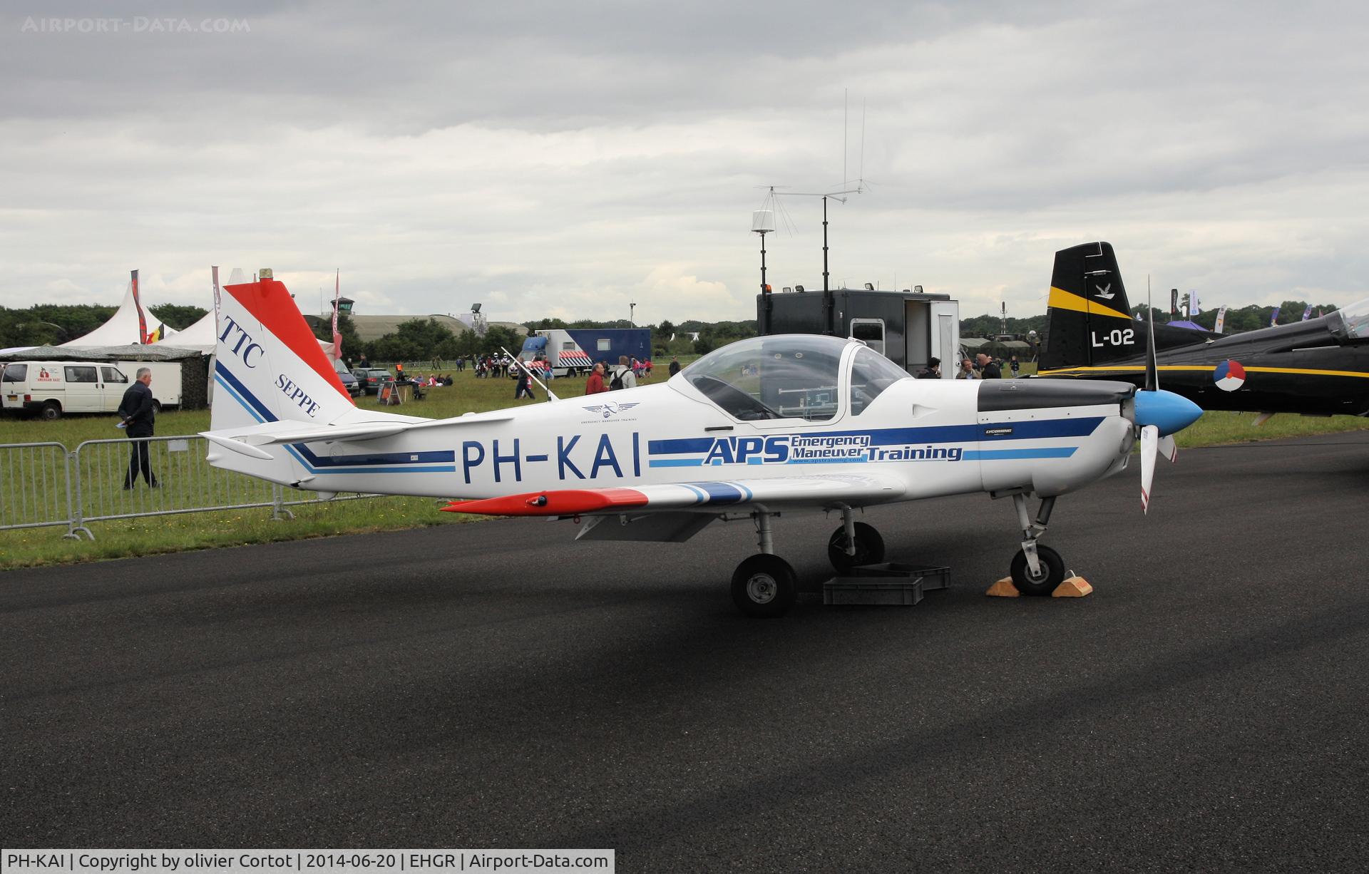 PH-KAI, Slingsby T-67M-200 Firefly C/N 2038, Gilze Rijen airshow