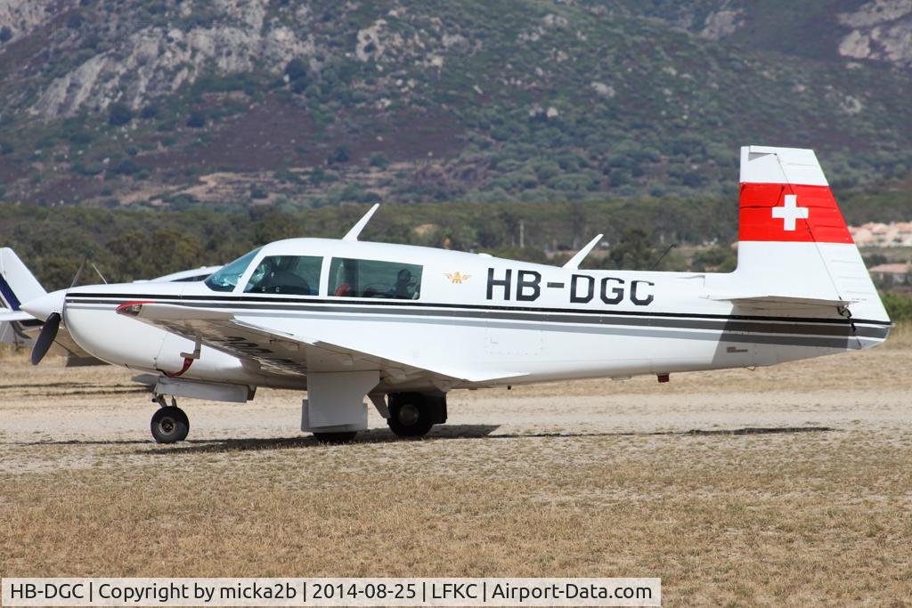 HB-DGC, 1981 Mooney M20K C/N 25-0539, Parked