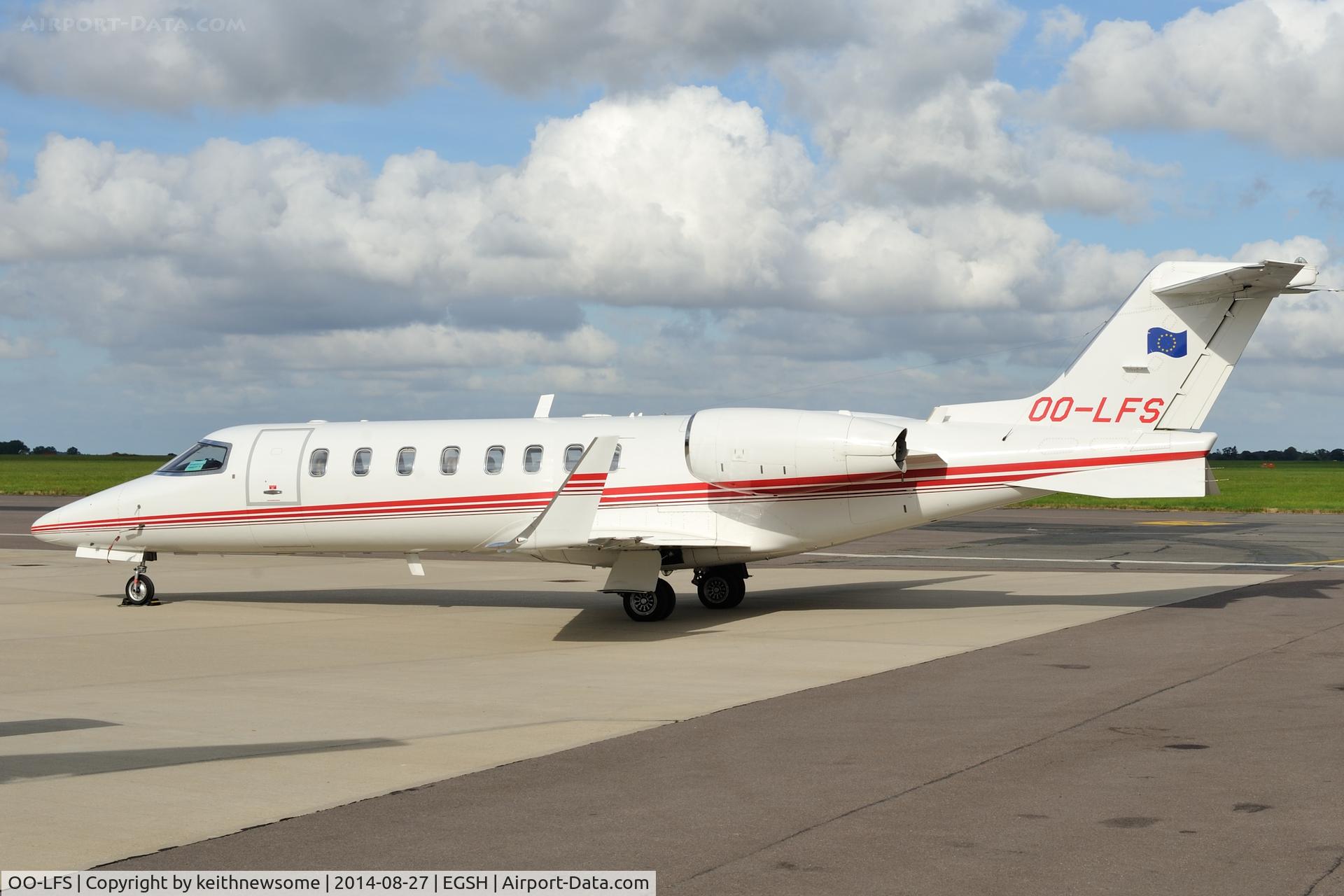 OO-LFS, 1998 Learjet 45 C/N 45-018, Sitting in the sun !