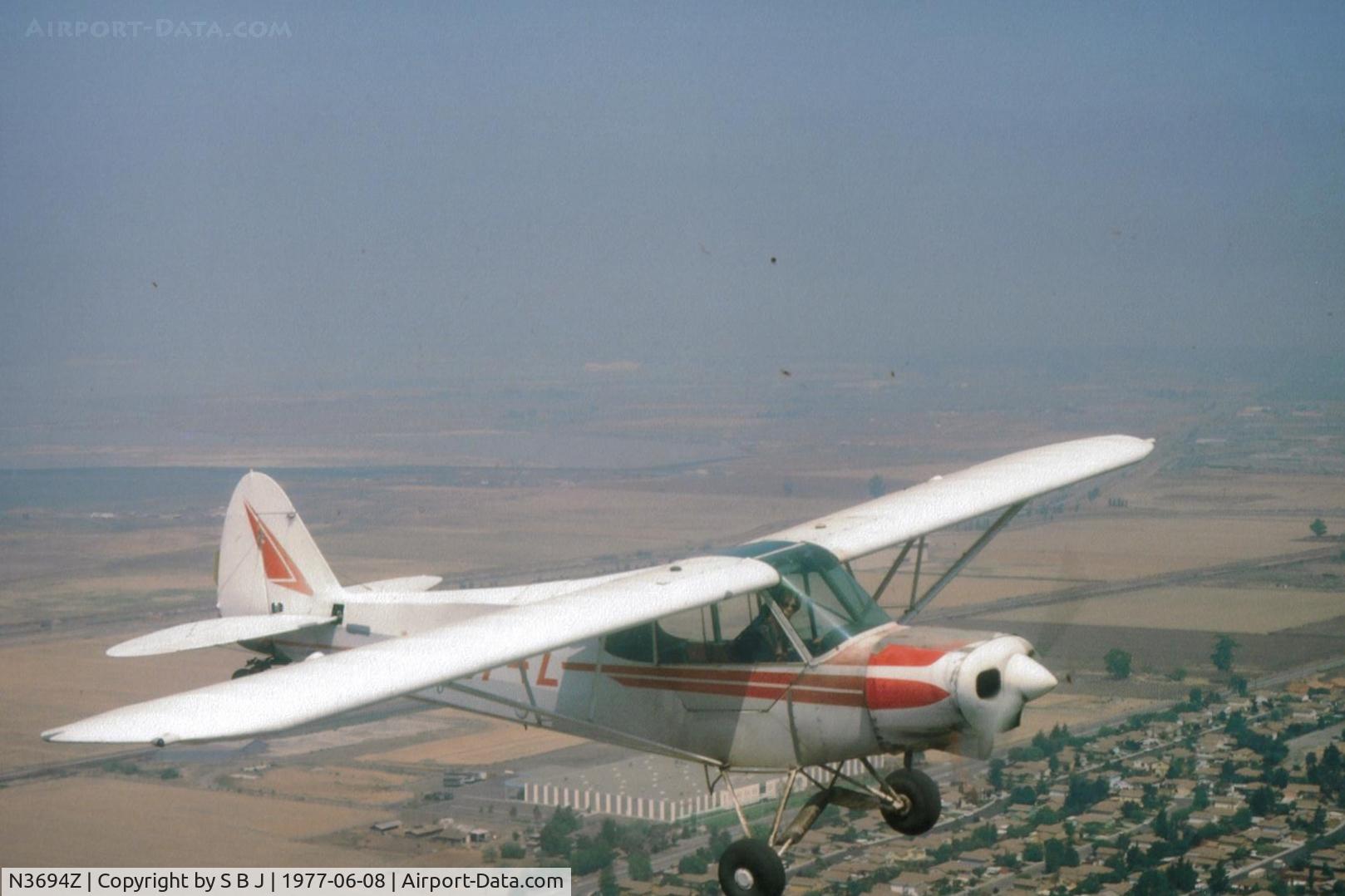 N3694Z, 1960 Piper PA-18-150 Super Cub C/N 18-7429, Could be wrong on the N number but this PA 18 ( one well used cub ) was being flown by my flying buddy Wes. He was towing gliders from Sky Sailing airport in Fremont,Ca. around 1977.
