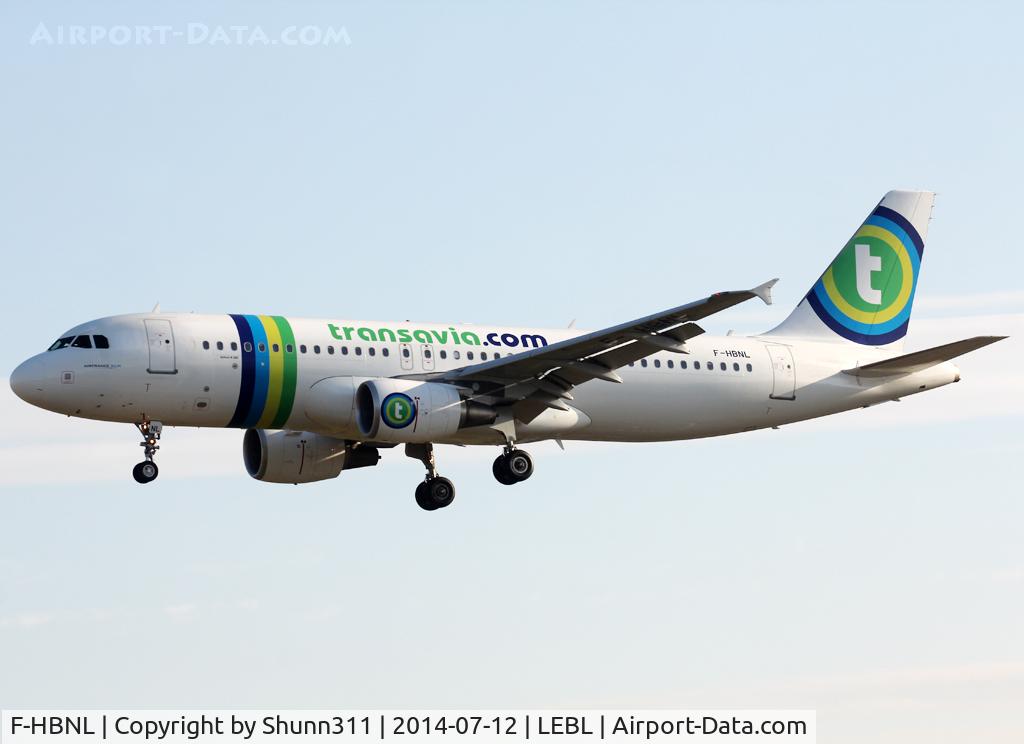 F-HBNL, 2012 Airbus A320-214 C/N 5129, Landing rwy 25R